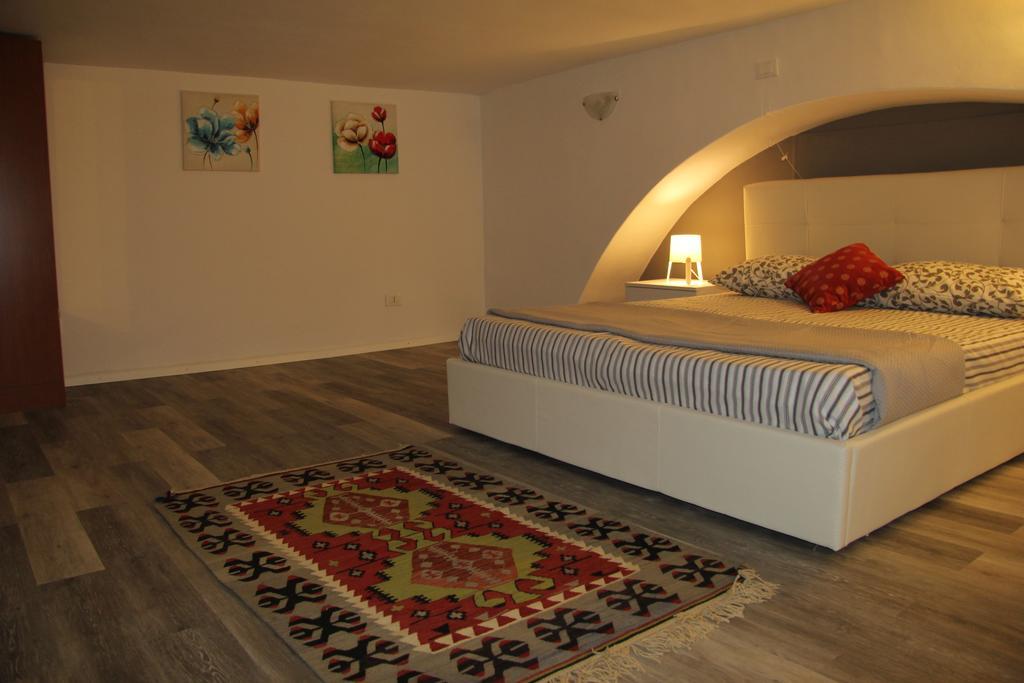 Vittoria Apartment Catane Extérieur photo