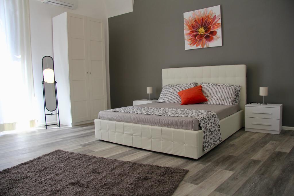 Vittoria Apartment Catane Extérieur photo